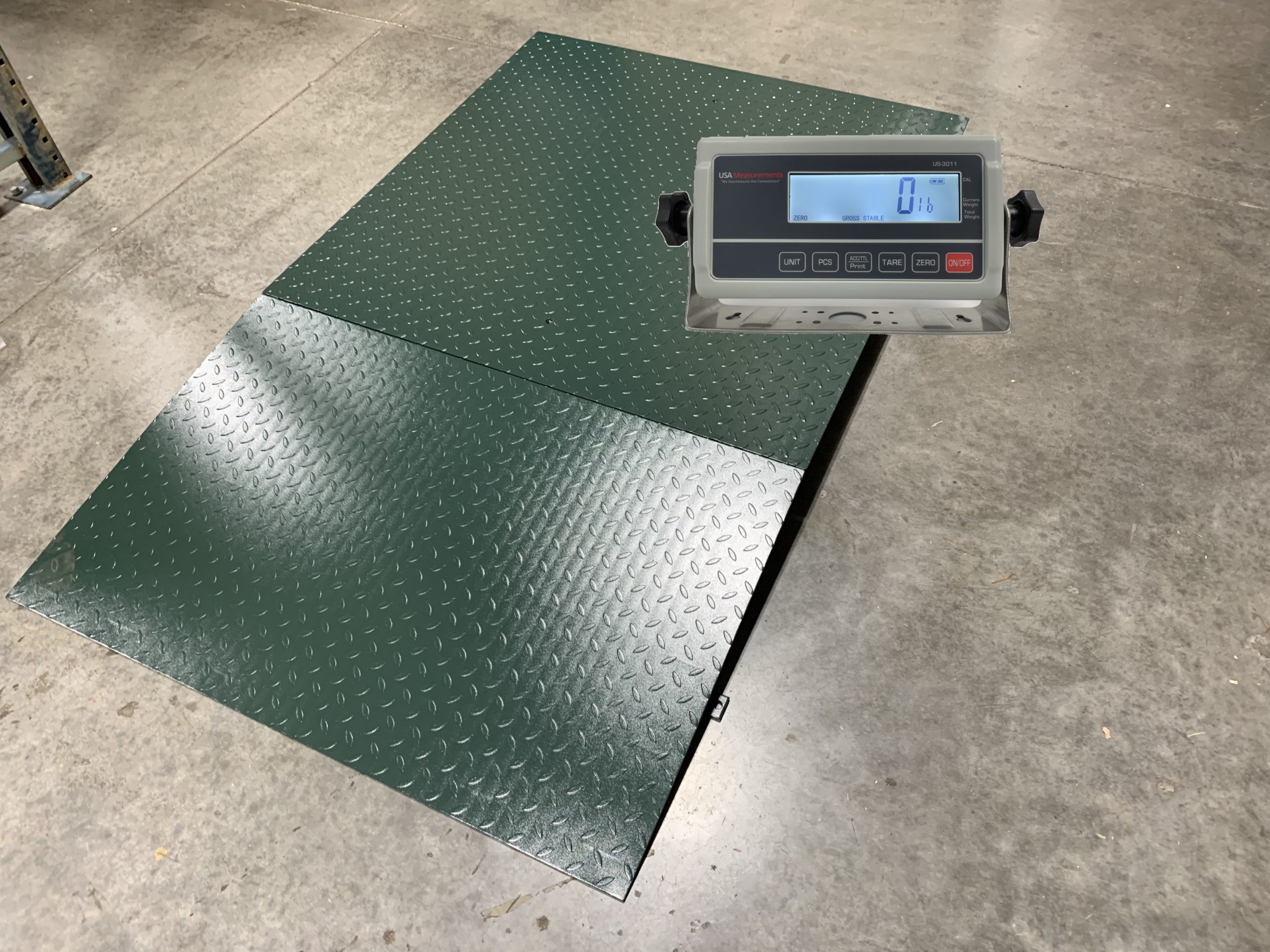 AAA Forklifts - 4x4' Diamond Treadplate Floor Scale Ramp Pallet