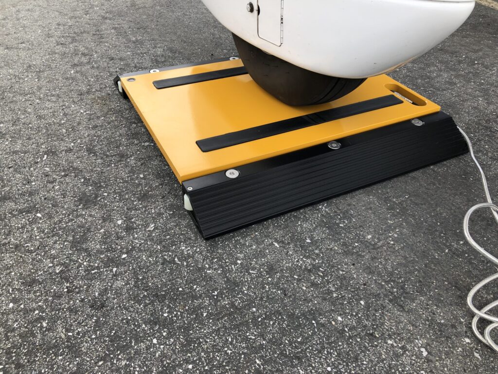 US-AW2432-60K “Air Weigh” Plane Scale (60,000 lb x 10 lb) - USA ...